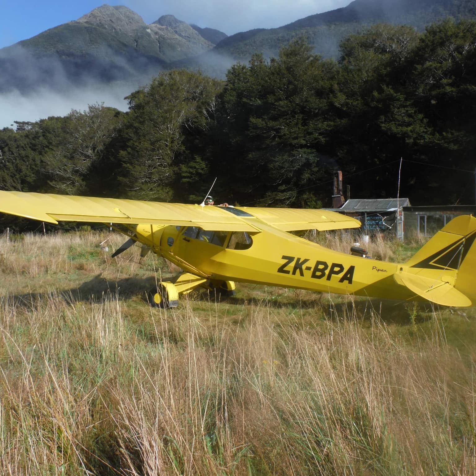 Hyper speed plane wash whoop! #beautifulplane #supercub #mk1escort ...
