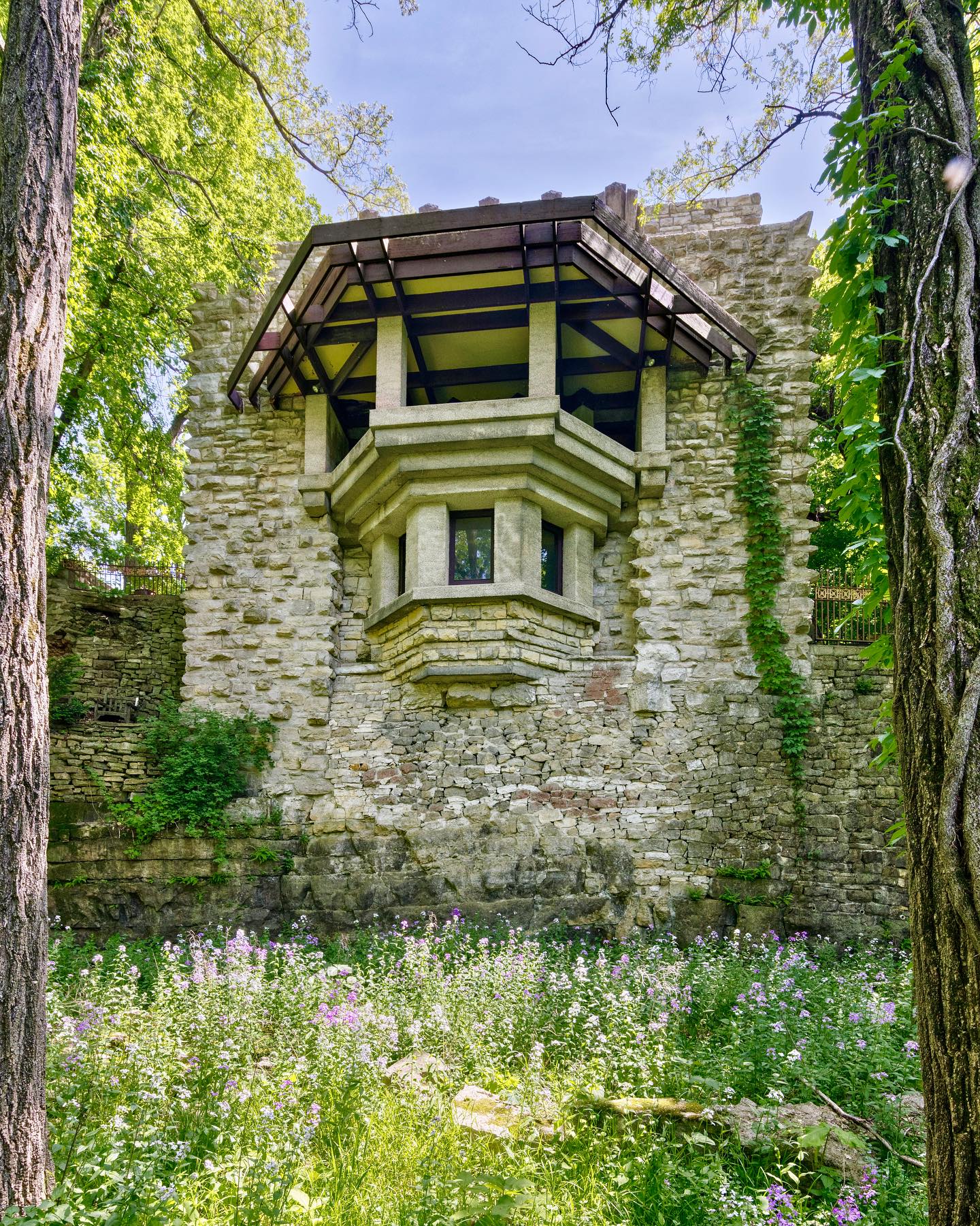 Stunning glimpse of the ‘Castle... - Visit Mason City Iowa | Facebook