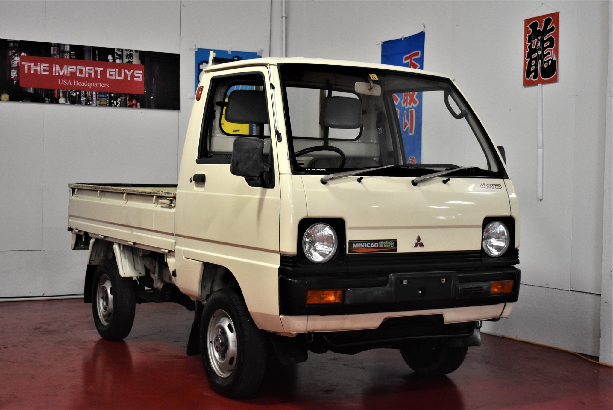1990 Mitsubishi Minicab 660cc 4WD kei truck for sale
