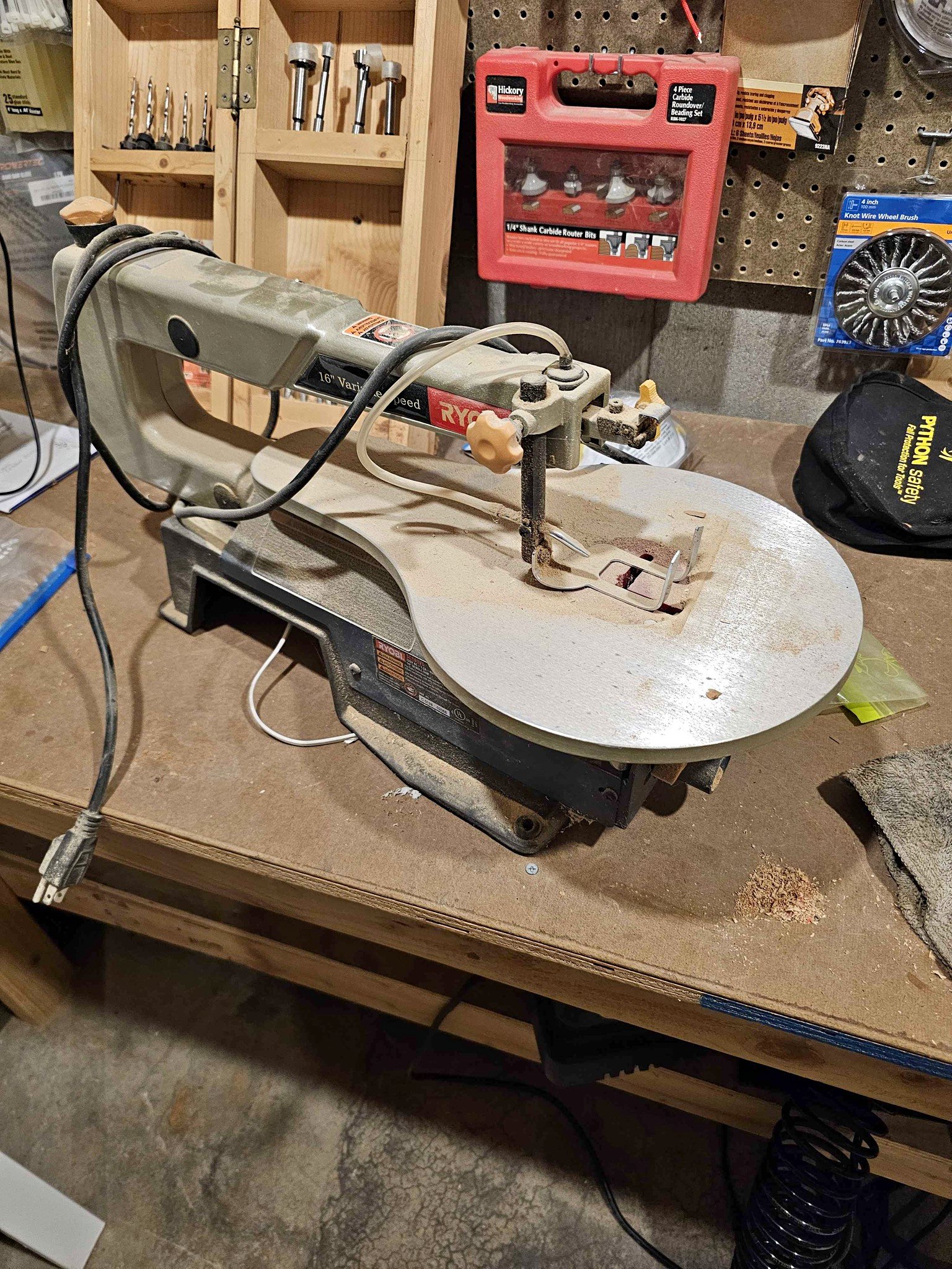 Wolfcraft Benchtop Router Table with Safety Switch - Router Tables ...