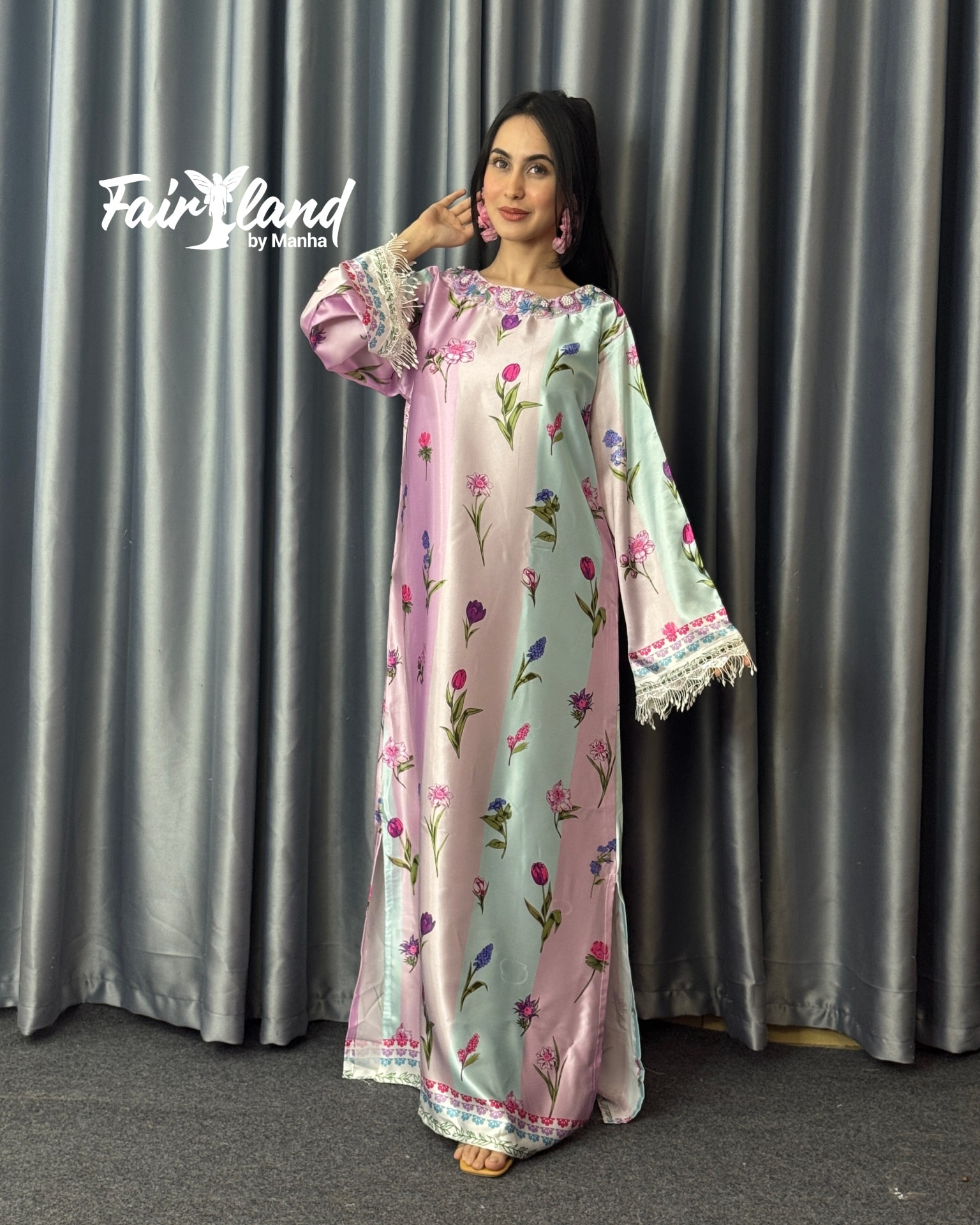 dress hata design Pakistani inspired long kaftan 💙Our own designer long kaftan Collection 🧨 neck Pearl lace work 🧨Hata Lace work 🧨Fabric : Shiny premium soft Silk 🧨Long:50-53 🧨Size:34-46 🧨Perfect for Party wear shirt hata design Gothic Plus Size Black WINTER25 D1 Core Colors:Blue Checks
