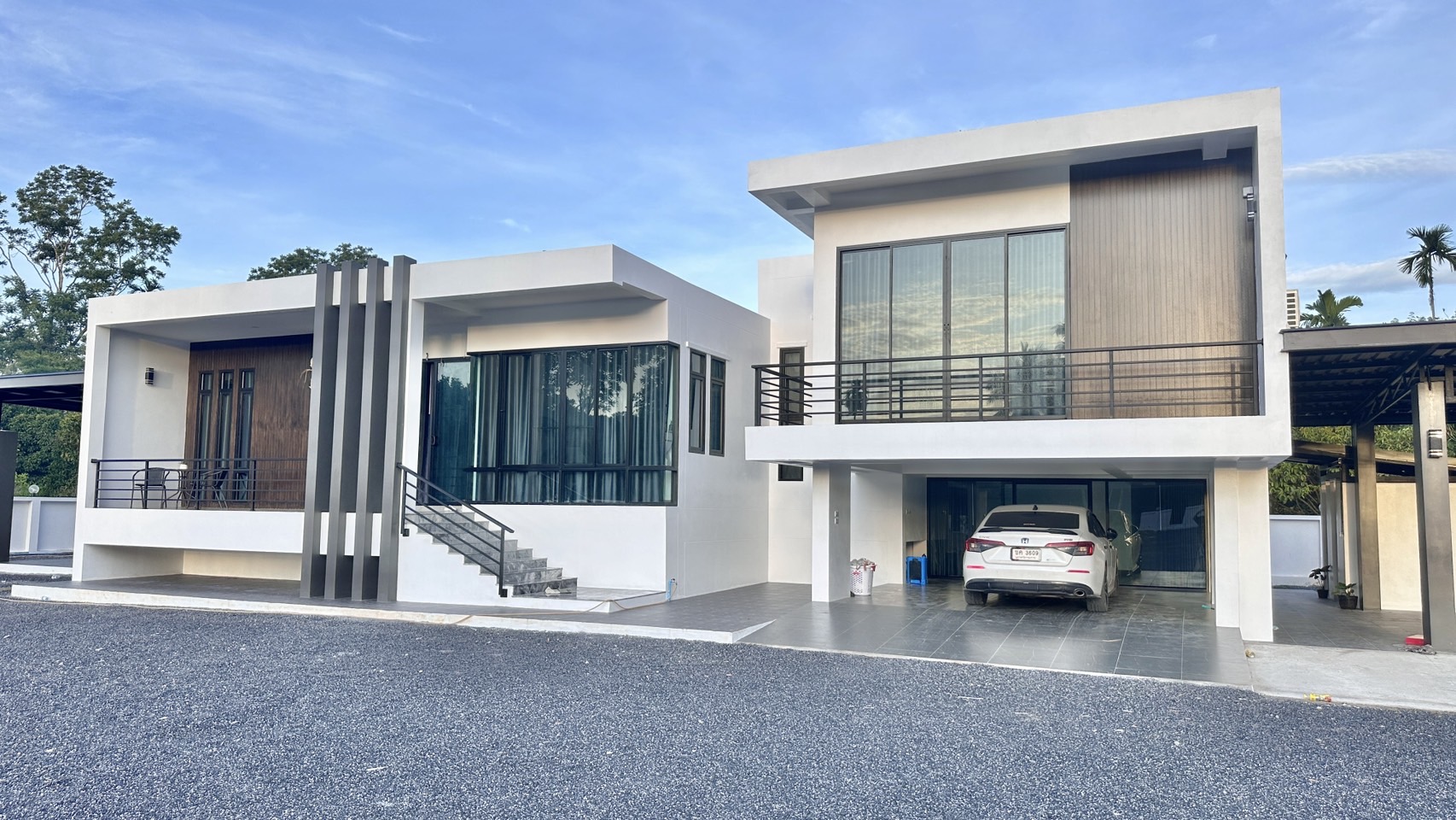 แบบบ้านโมเดิร์น Modern-บ้านป่าตาลโมเดอเรท