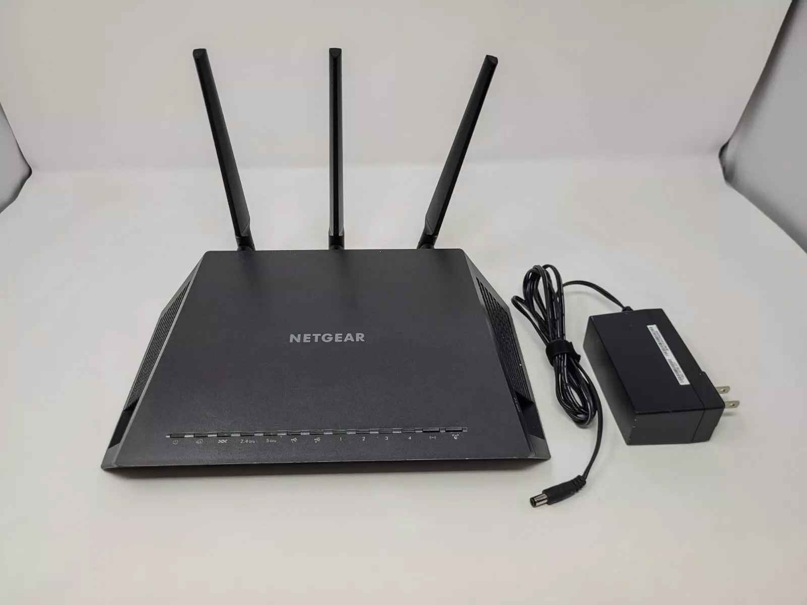 Netgear Nighthawk R7000 Dual-Band 5G AC1900 Router (USA) - Bridges ...