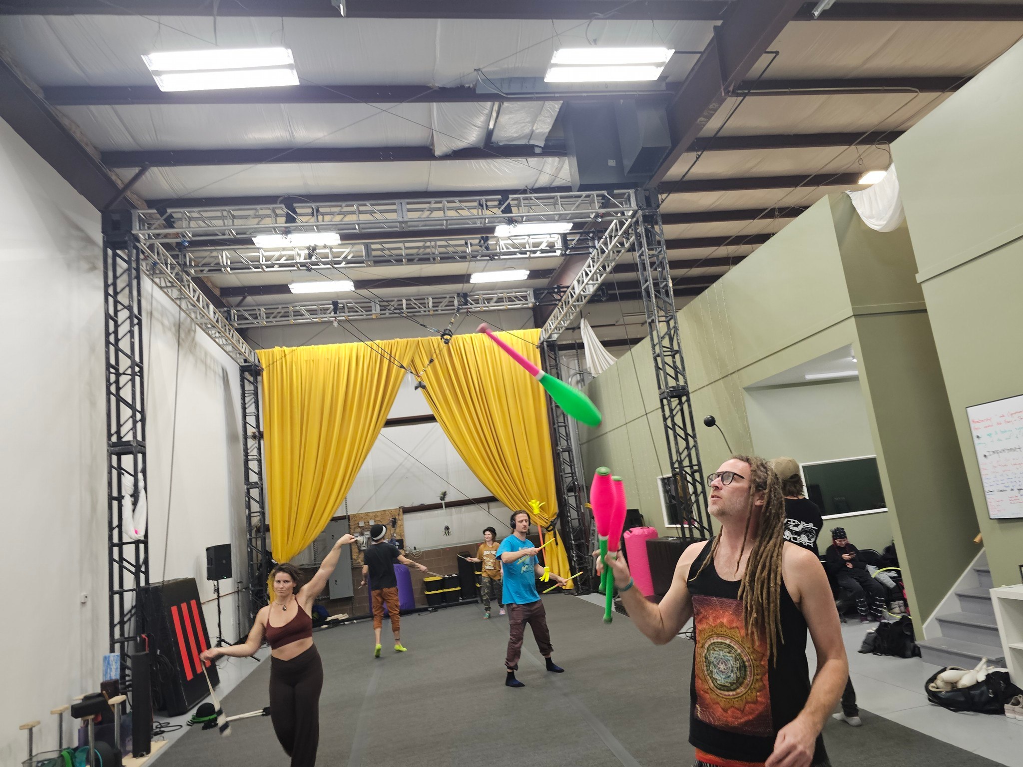Spin Flow Juggle
