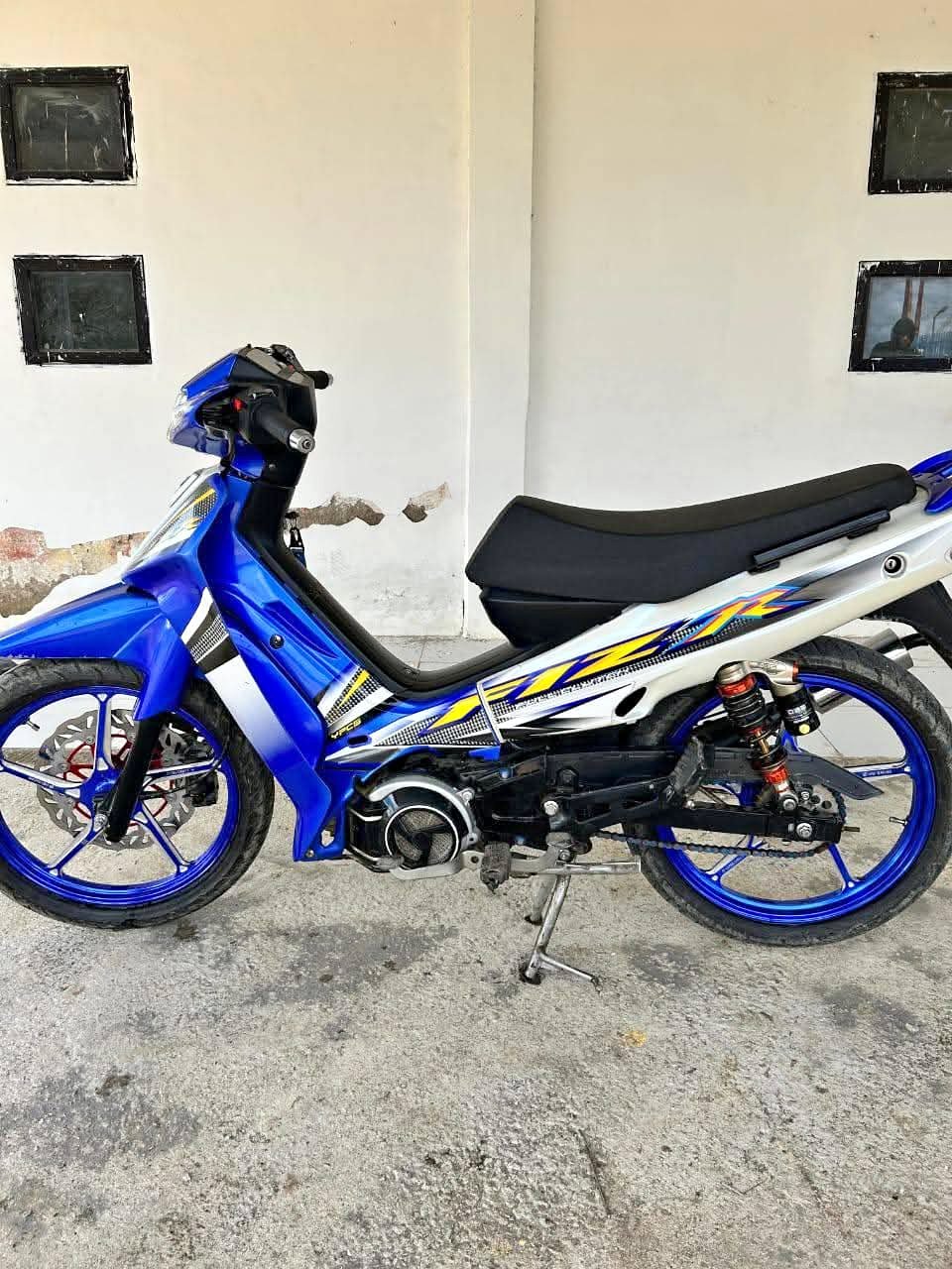 Dijual Yamaha Fiz R tahun 2004 - Motorcycles & Scooters - Batam, Riau ...