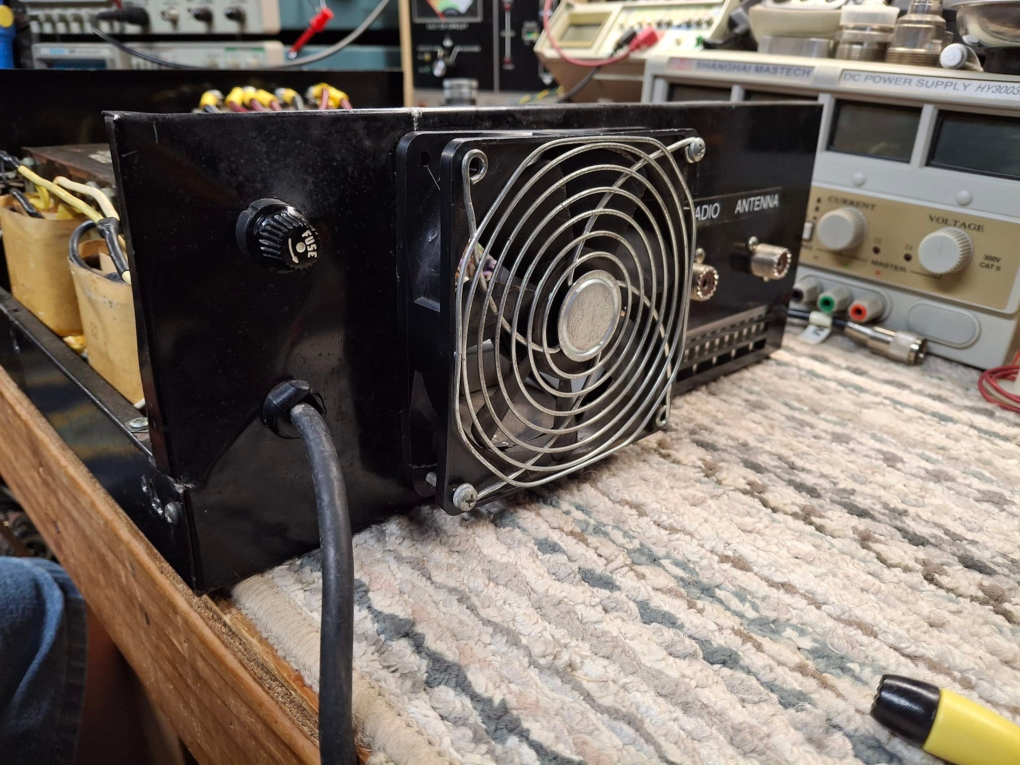 Solid state microwave oven amplifiers found
