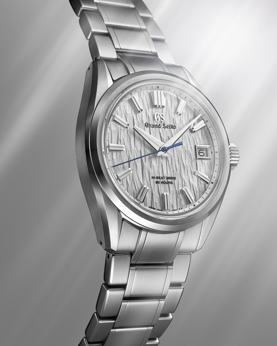 Evolution 9 Collection #SLGA021 This model's case embodies the