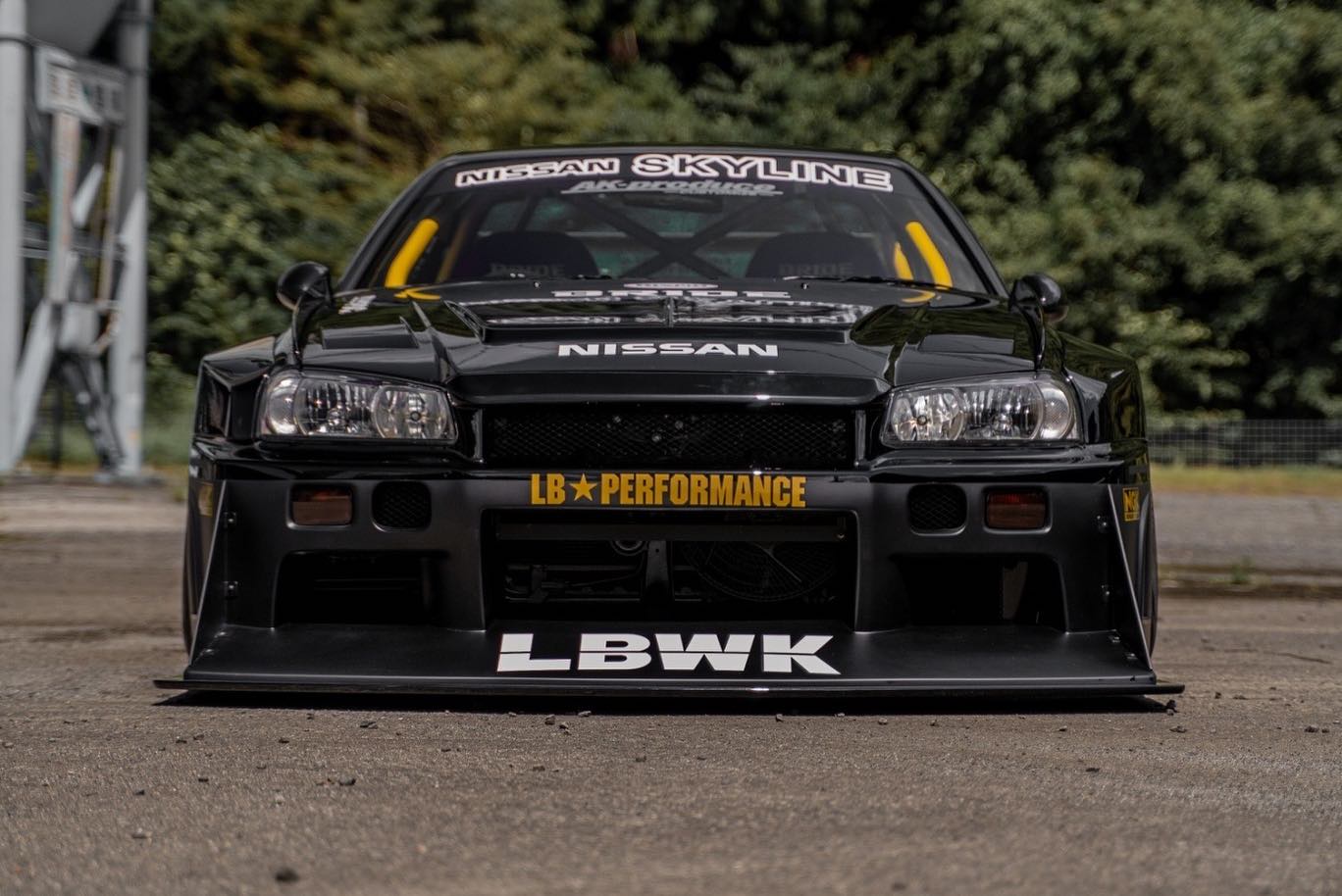 LIBERTYWALK®︎ KAIDO☆WORKS R32 Skyline Landing in Hokkaido