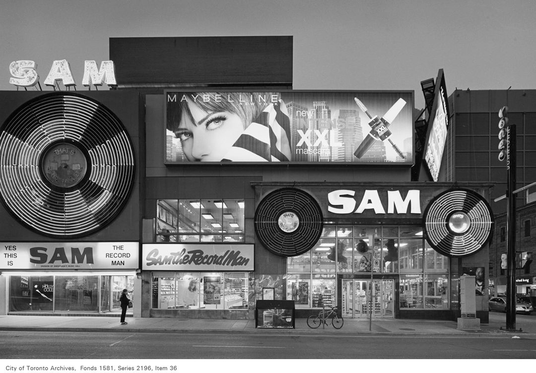 Vintage Toronto - Sam the Record Man, east side of Yonge St at Gould St ...