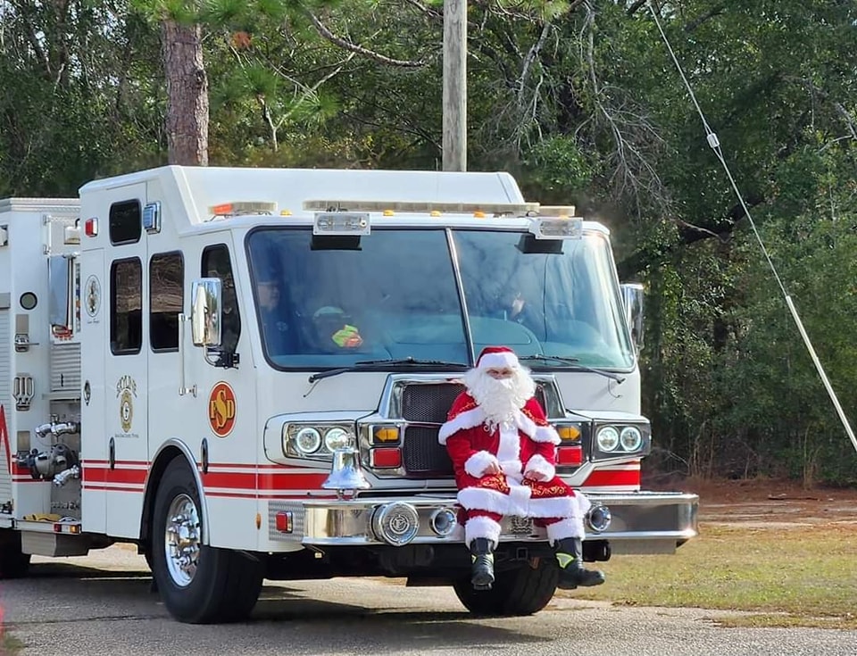 We were delighted to transport Santa... - Skyline Fire Rescue