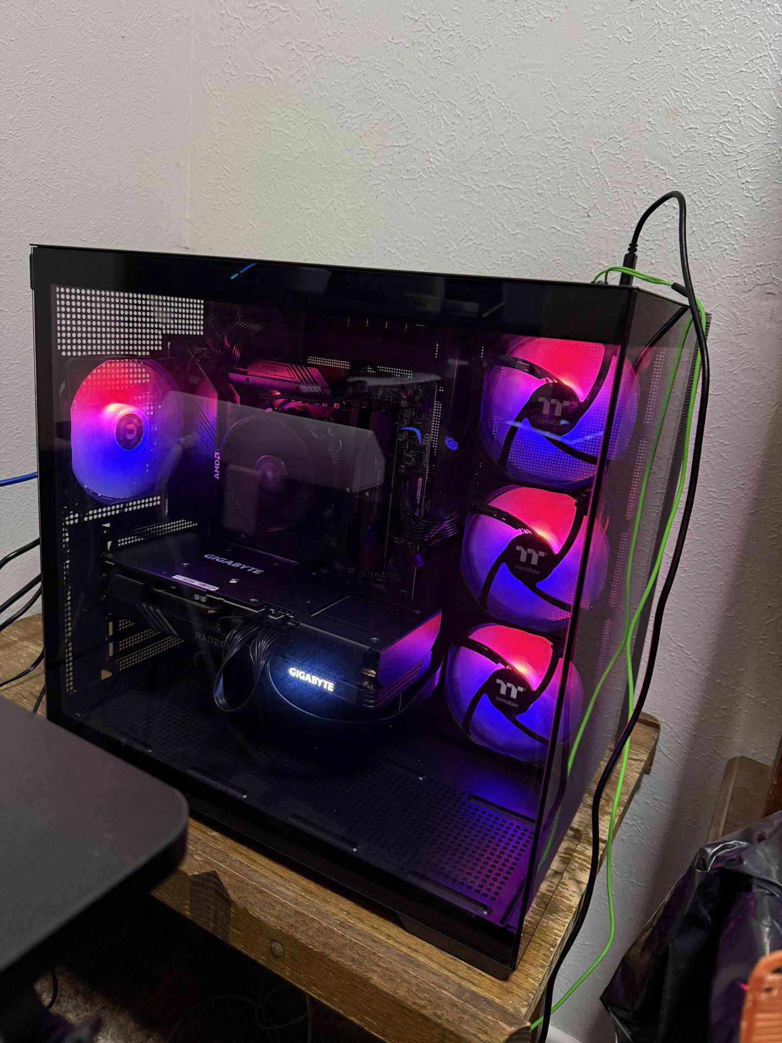 Ryzen 5 8500G PC build with XFX RX6700 graphics card