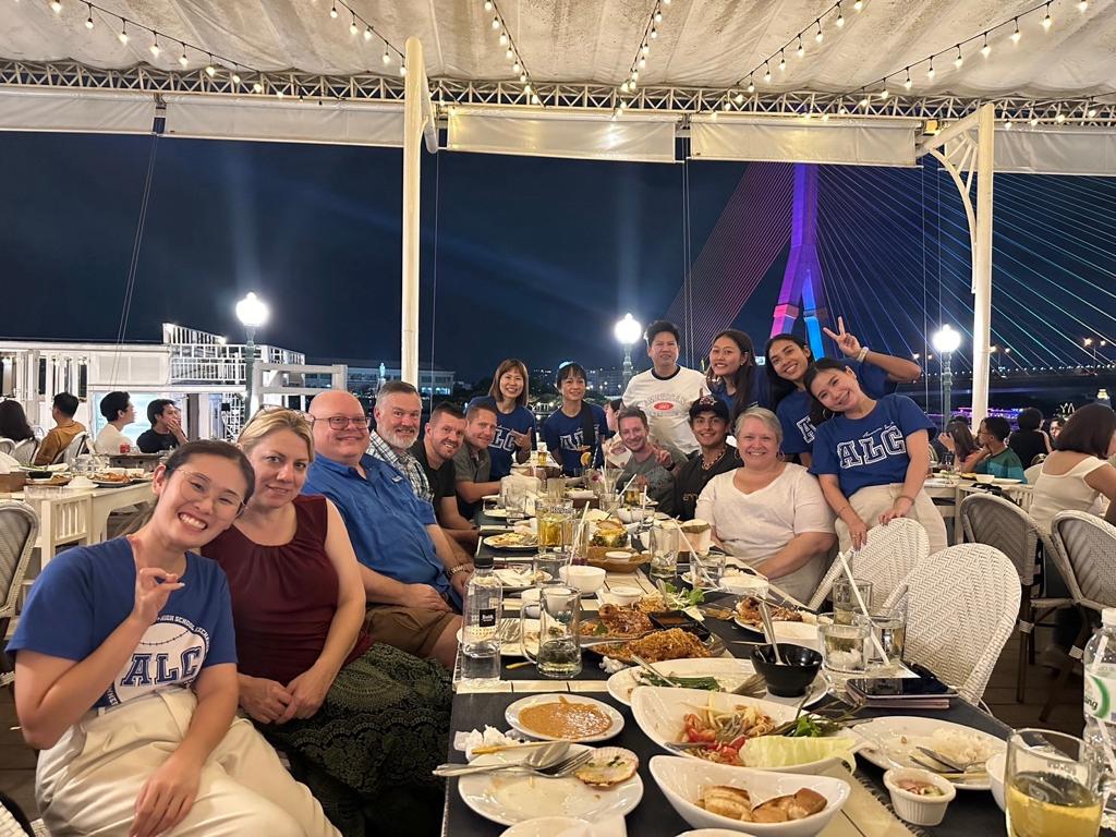 🤩🇺🇸 More moments from our... - Intrax Work Travel