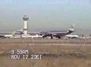Historia - Momentos antes de qué el vuelo tomara pista para el despegue ...
