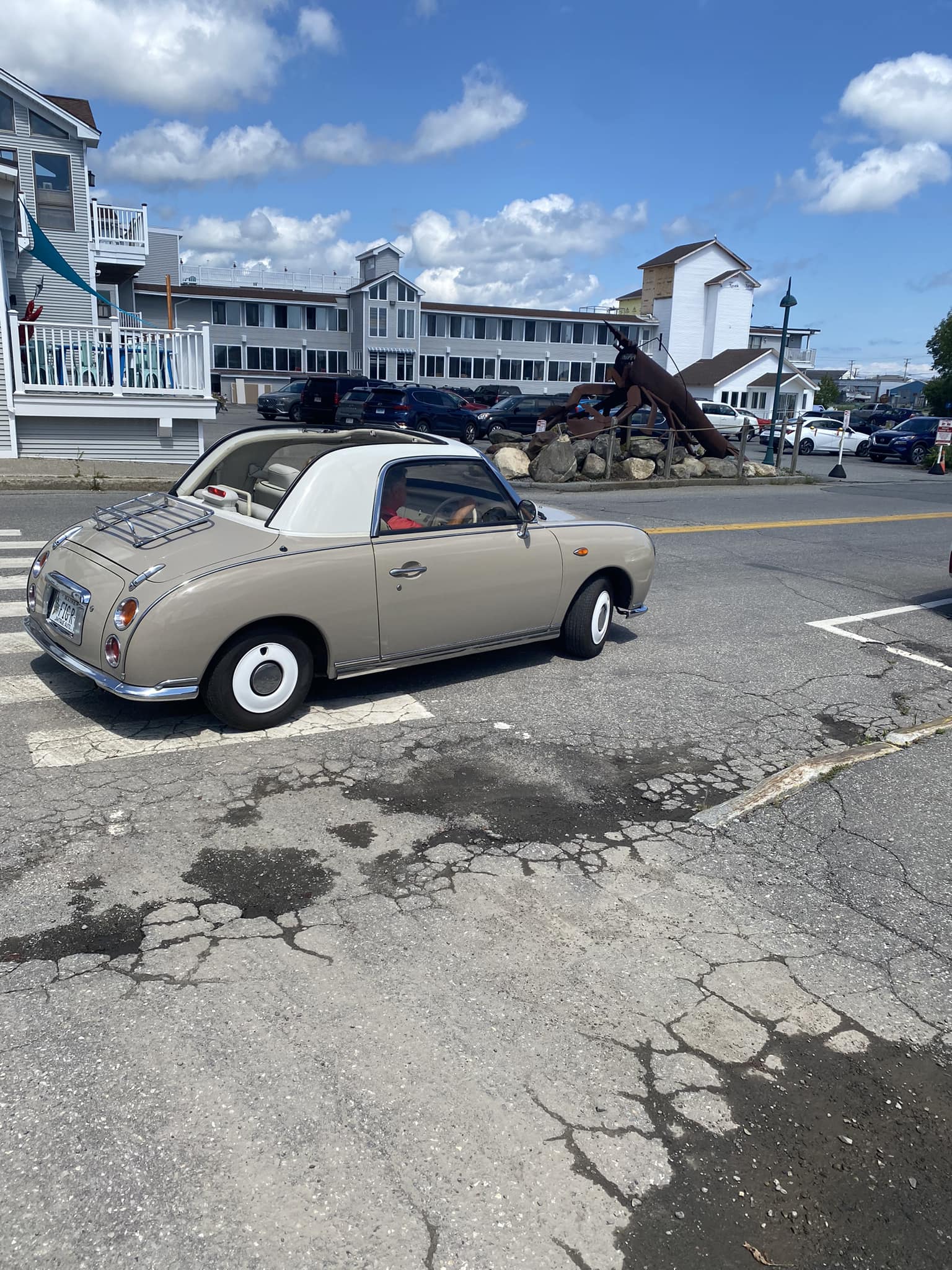 Nissan Figaro spotted in the wild