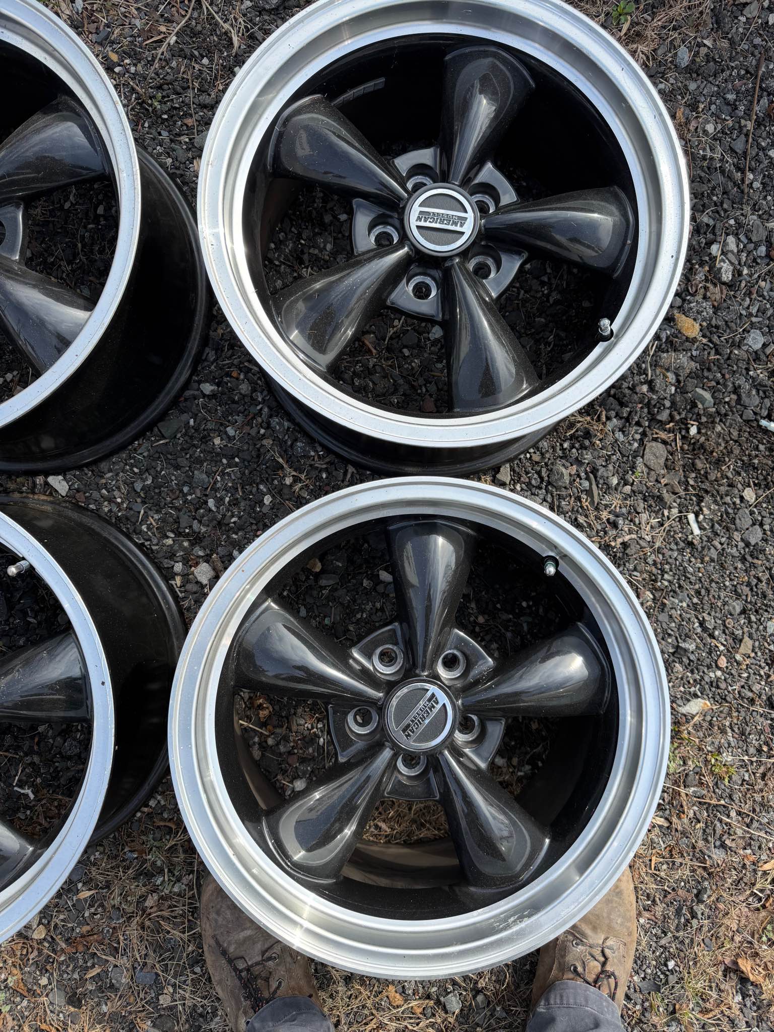 mustang rims 17 x 9, 5 on 4 1/4 bolt pattern - Car Wheels, Tires ...