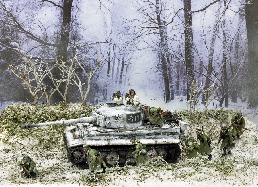 Andrea's 1:32 scale diorama of first tank attack