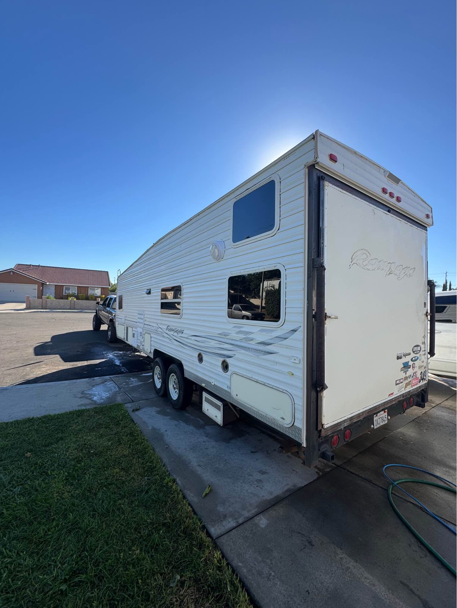 2004 rampage toy hauler 26ft - RVs & Campers - Fontana, California ...