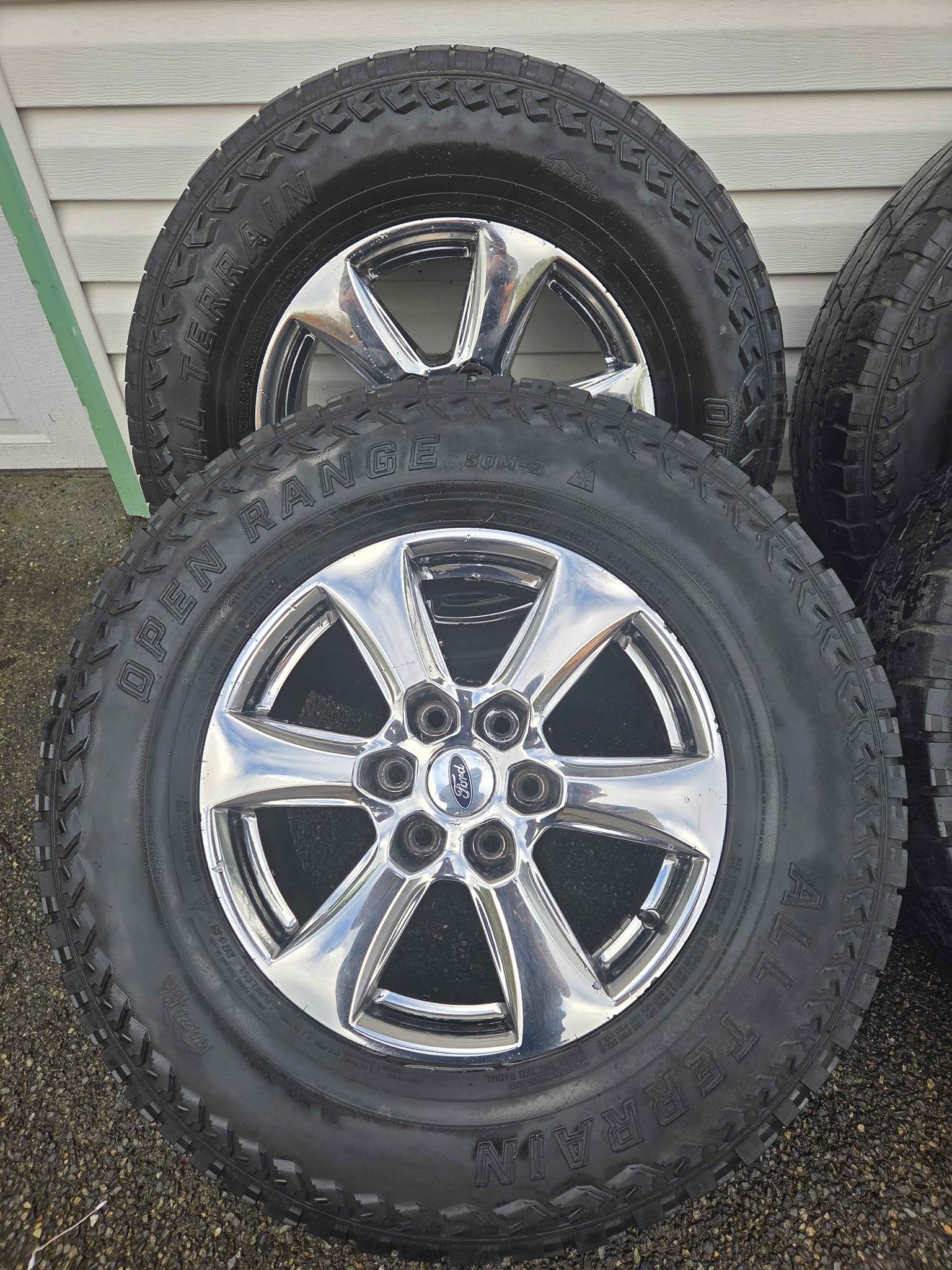 4 Ford F150 18in Chrome Wheels, Mazama All Terrain Tires 275/70R18 ...