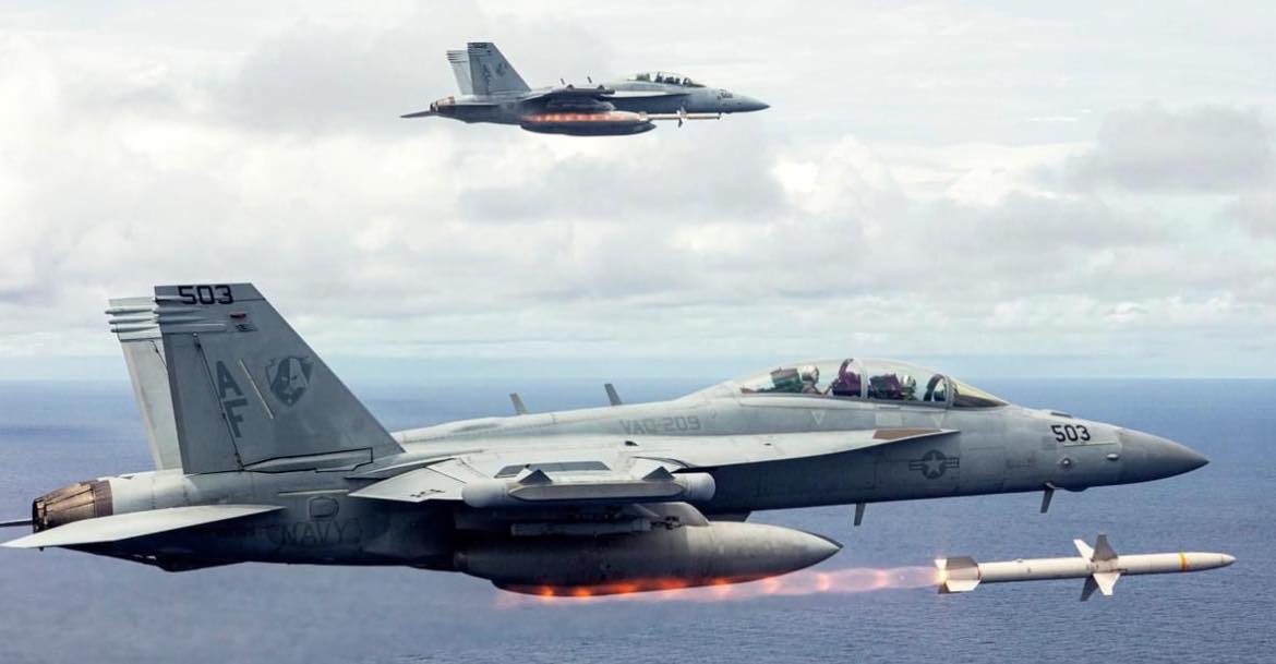 An E/A-18G Growler assigned to the 