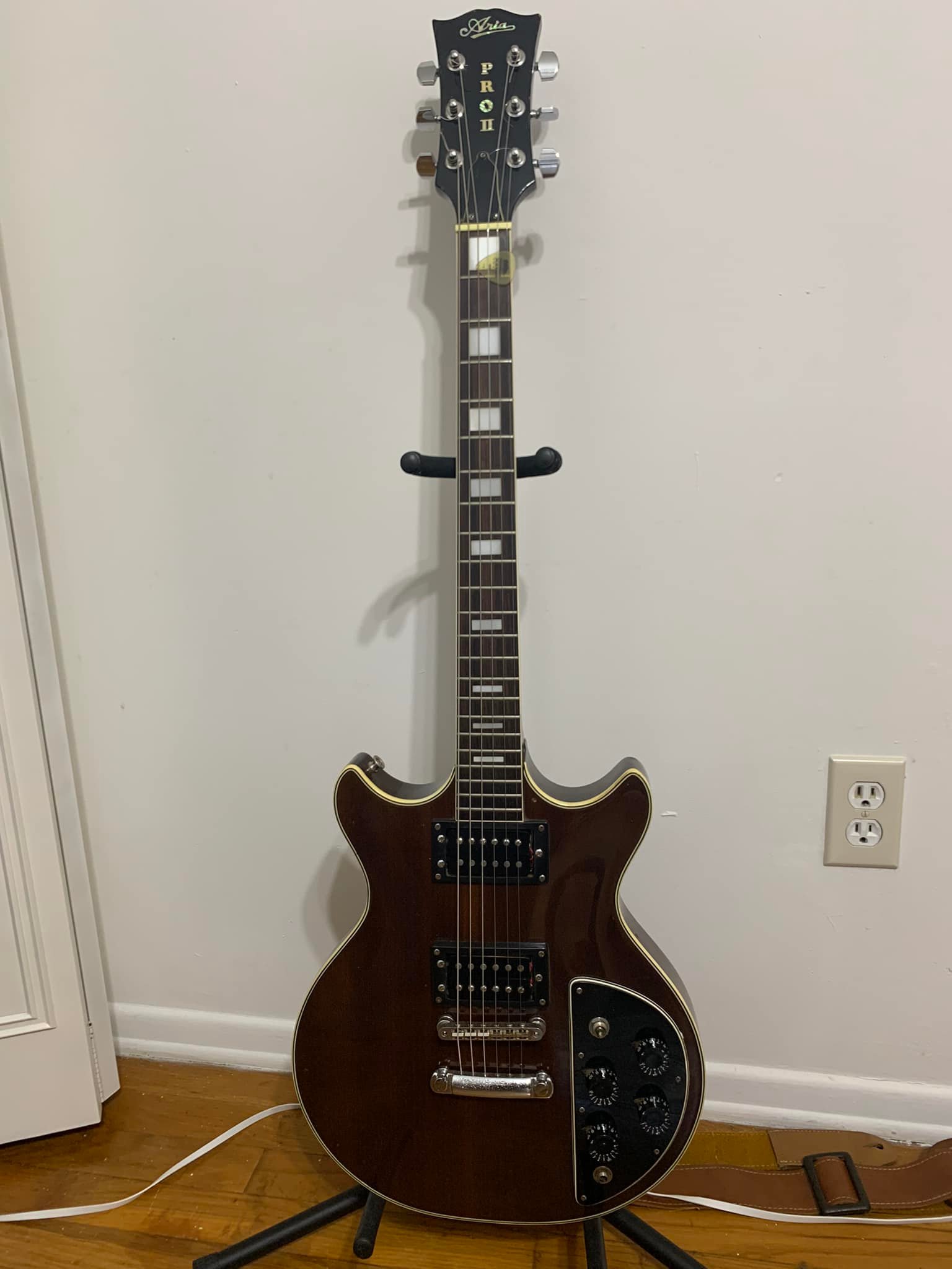 1981 Aria Pro II PE-R60 guitar