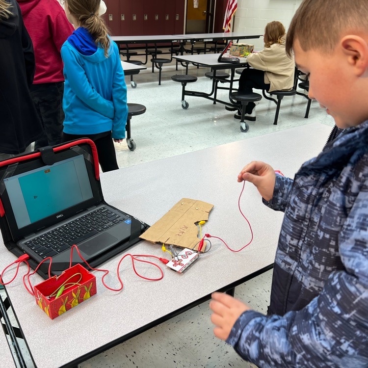 Mid-Prairie CSD - The 6th grade students at MPMS have been... | Facebook