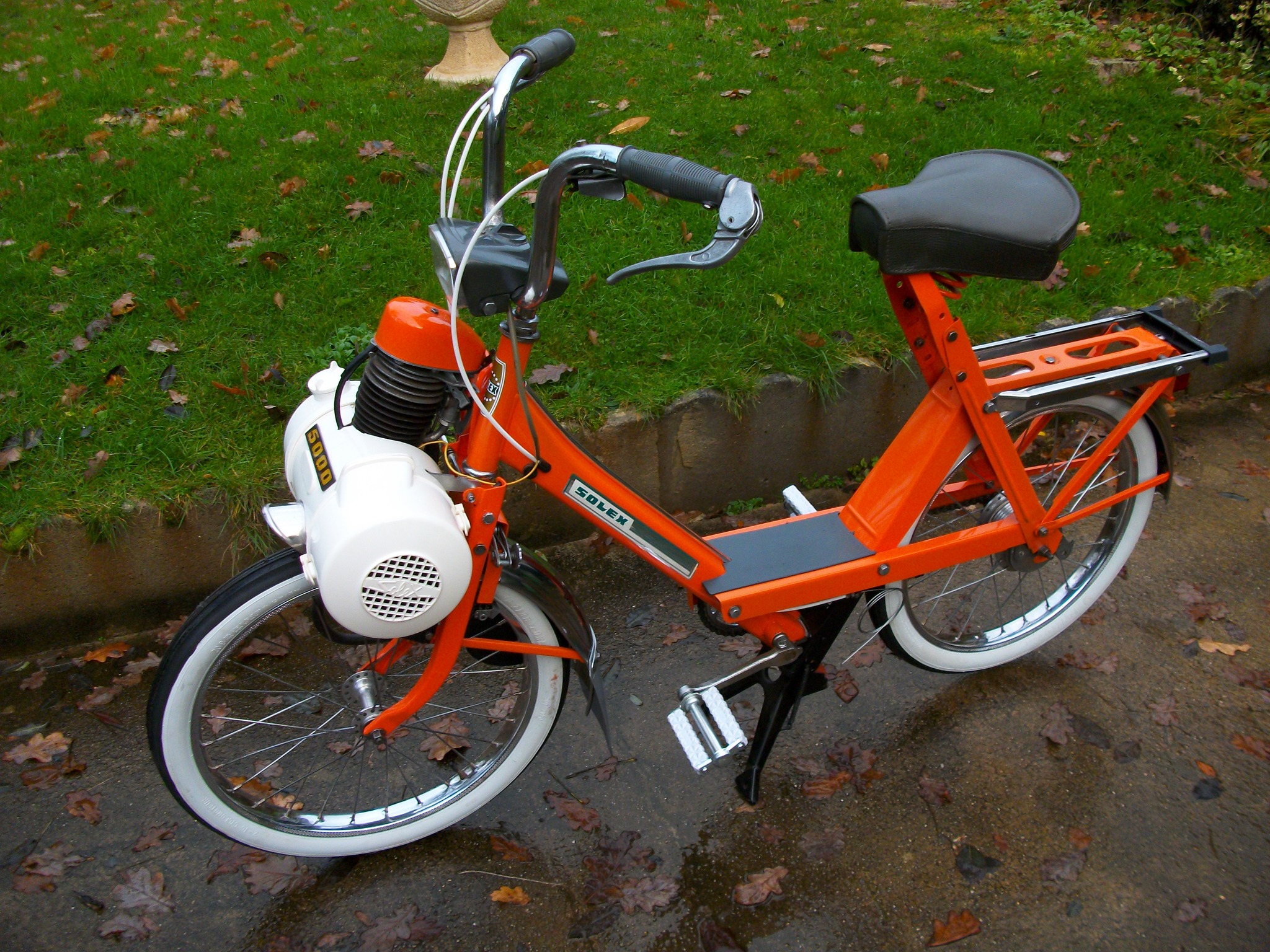 Vélo Solex 5000 Jaune - À Réviser (Moteur, Rouille) - À Retirer Au Pyla