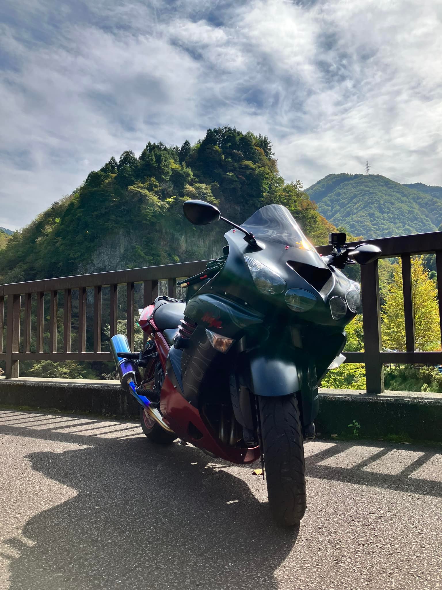 Memories of 2023 This is a power spot in Japan 😉 Very cool even