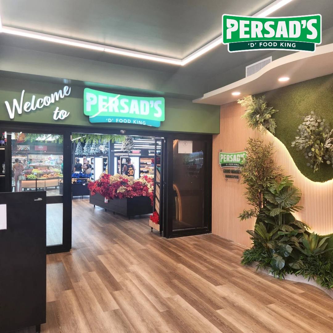 Persad's D' Food King added a new... - Persad's D' Food King