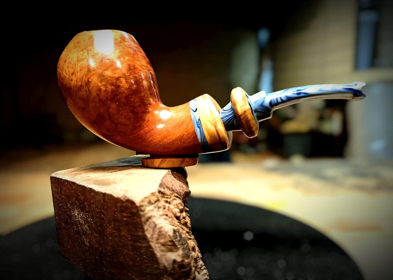 Grove - Peterson Sherlock Holmes tobacco pipes and Rattray’s pipe ...