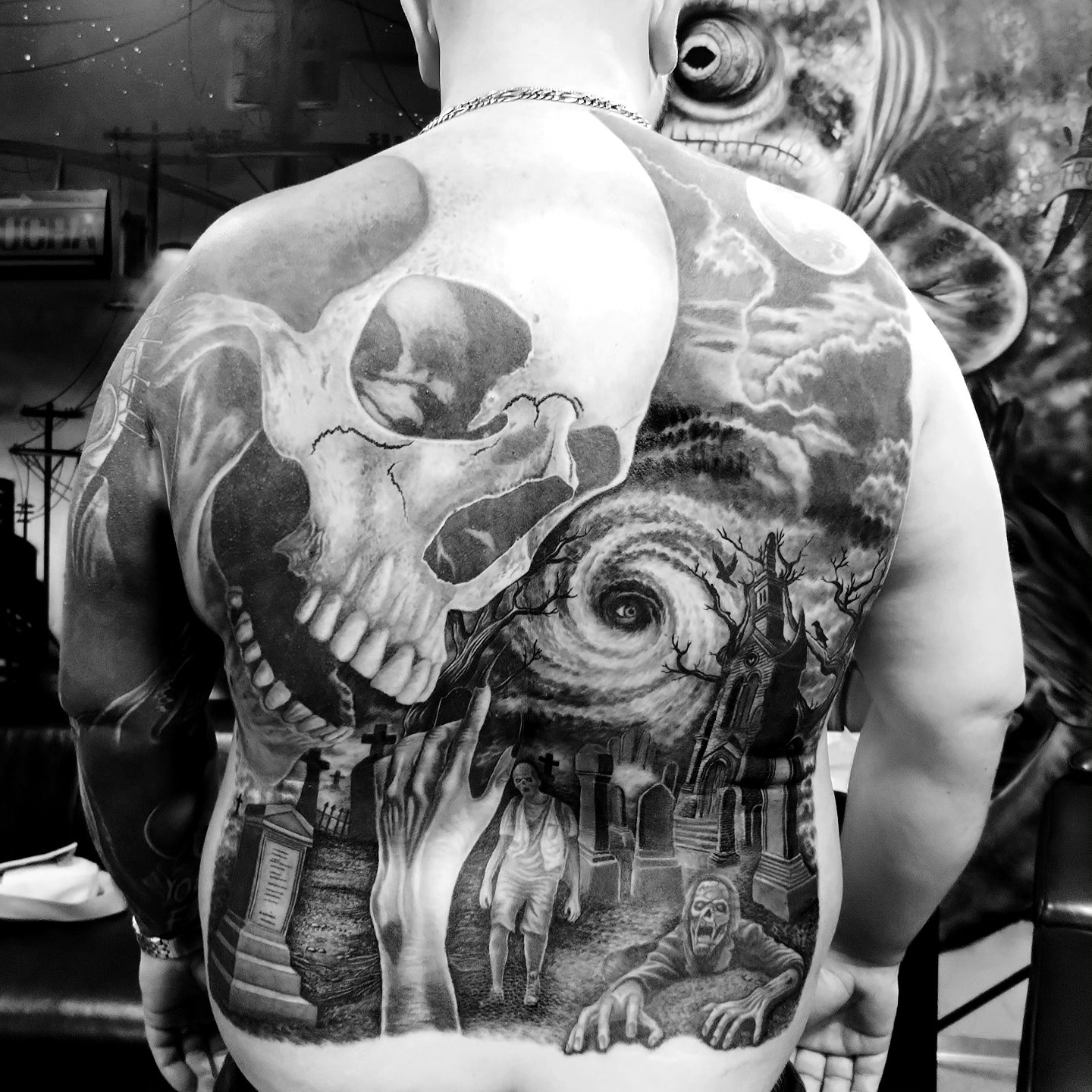 Ropucha_tattoo and piercing | Brno
