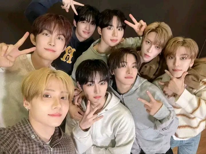 Alpha Drive One members enjoy Haidilao hotpot after debut