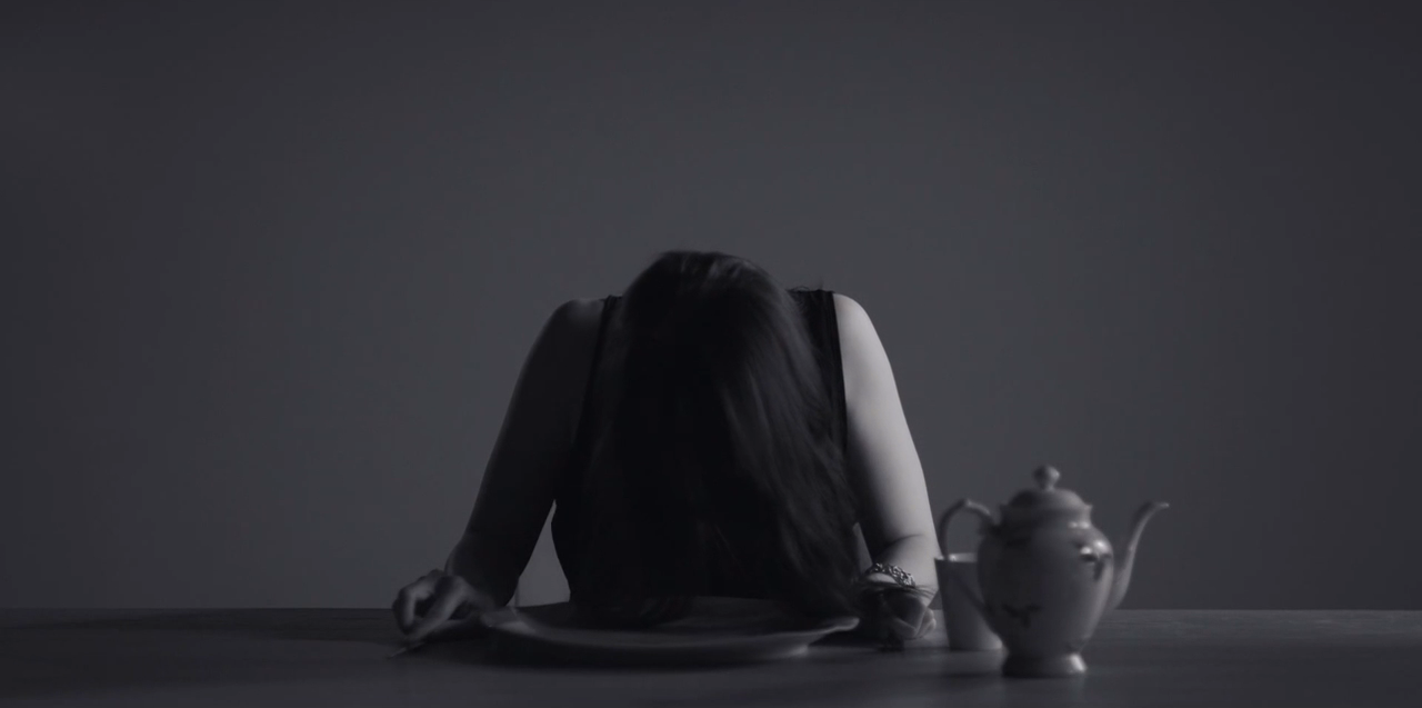 Esther Lowless - Home