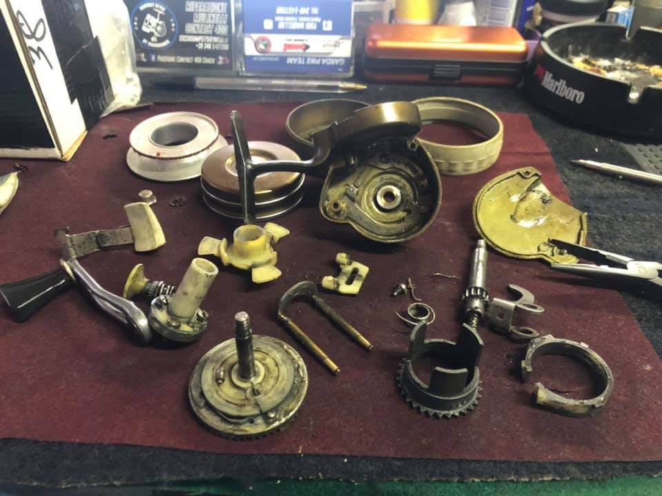 Moulinet Vintage CRACK CONTACT 400 OR – Fonctionne Parfaitement, Belle Prise !
