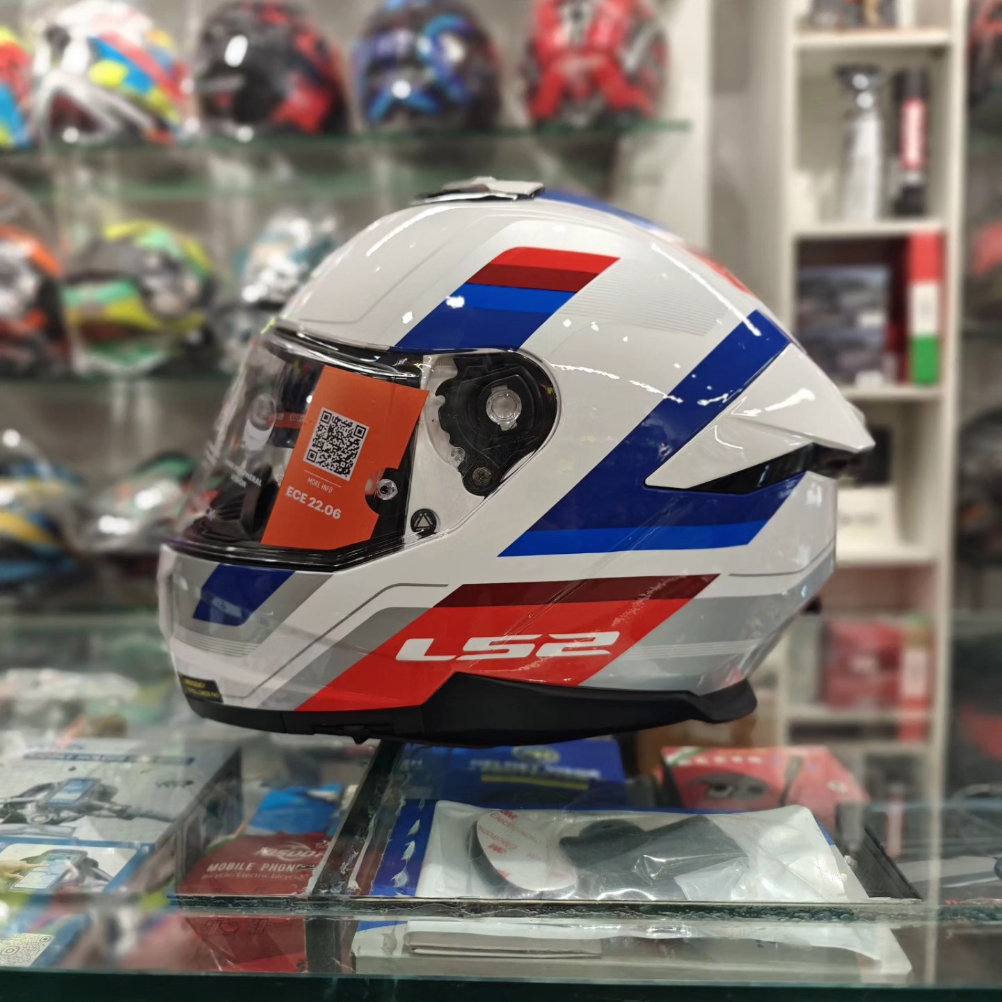 glx cruiser scooter motorcycle half helmet M14 Open Face Helmet, DOT Approved Featured Brands Gear Ratio:5.3:1 Bell Bullitt GT Carbon Premium synthetic leather along