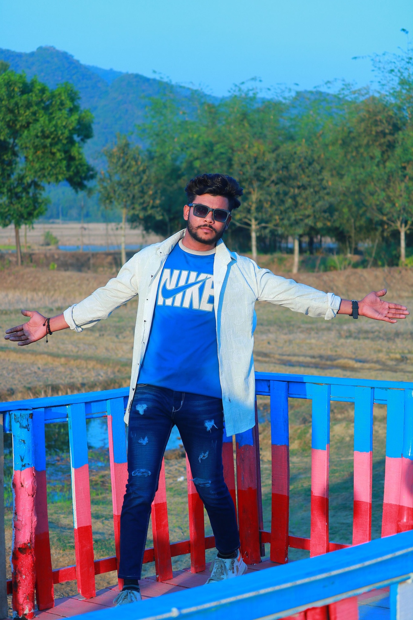 Monjil Khan