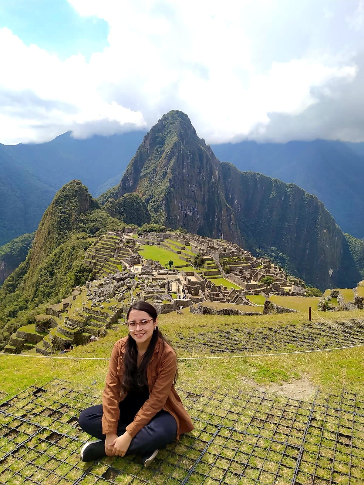 Liz Bringas Roldan (@liz.bringasroldan) • Facebook, Connect with friends