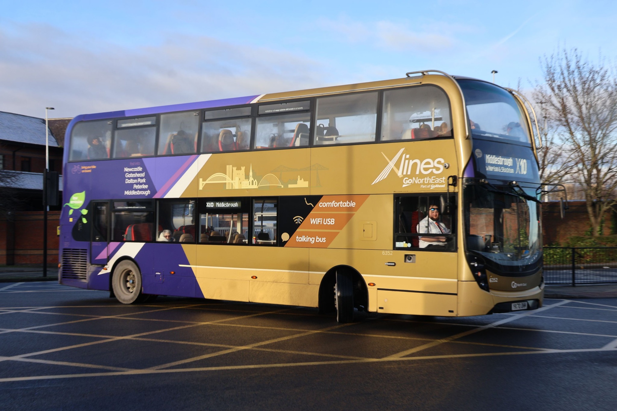 Friends of Buses and Coaches | Peter Hogg's Jedburgh based YX72 OJP ADL ...