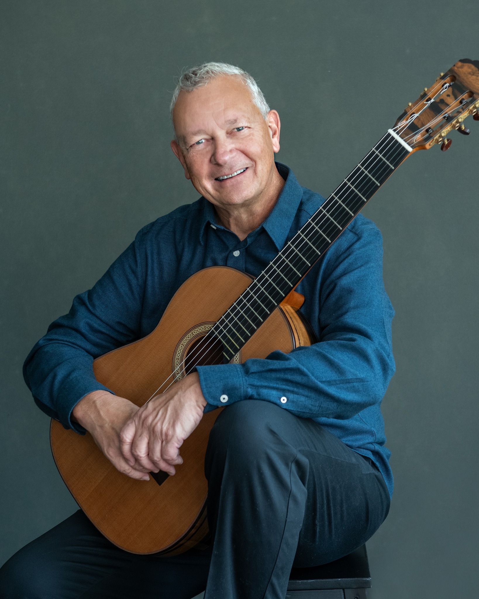 Christopher Laughlin, Guitarist