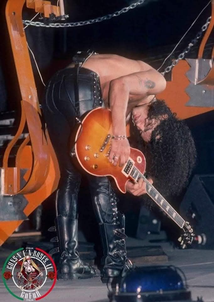 October 19, 1989 - Guns N' Roses at Los Angeles Coliseum, Los