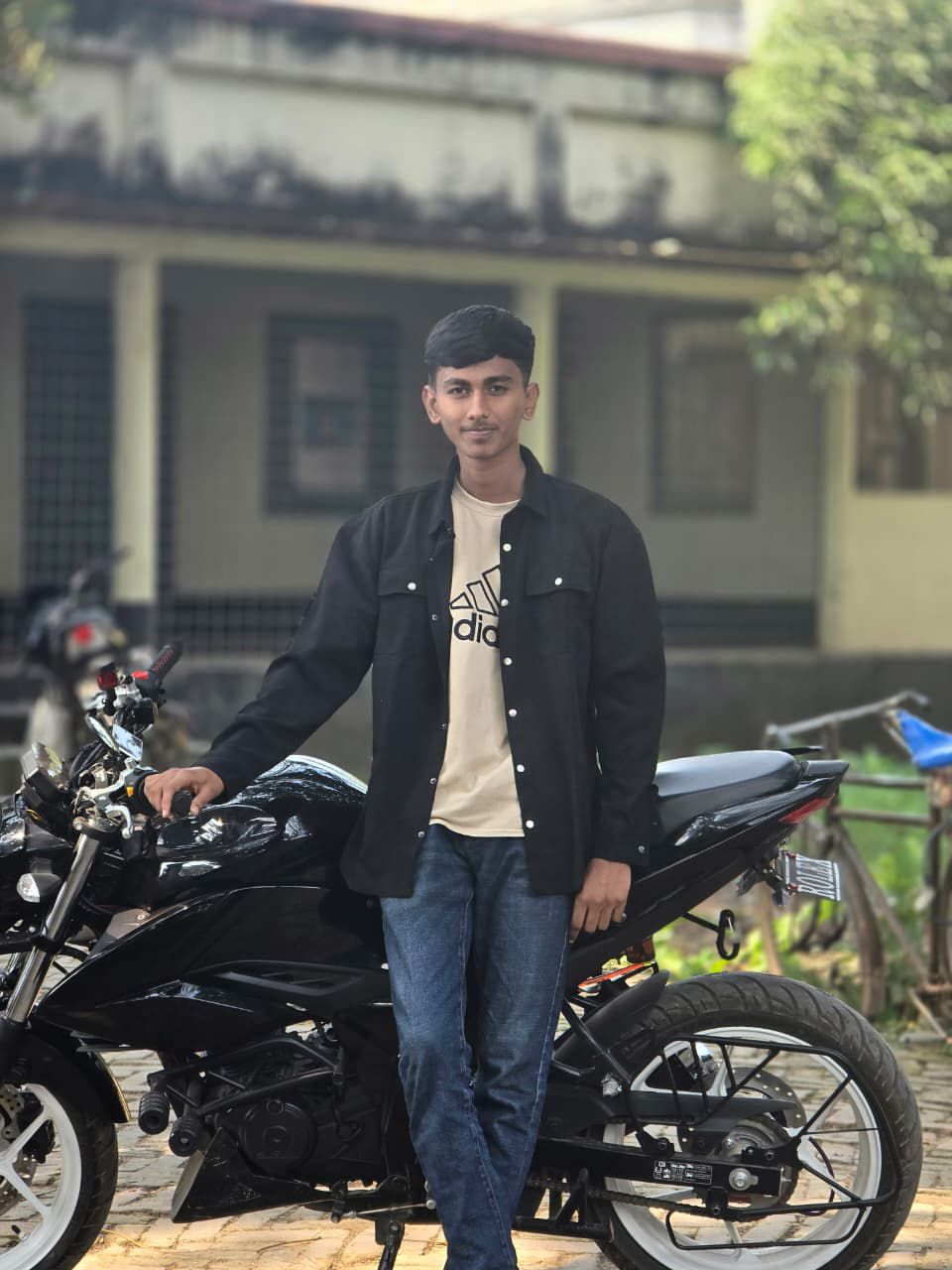 Mustak Ahmad
