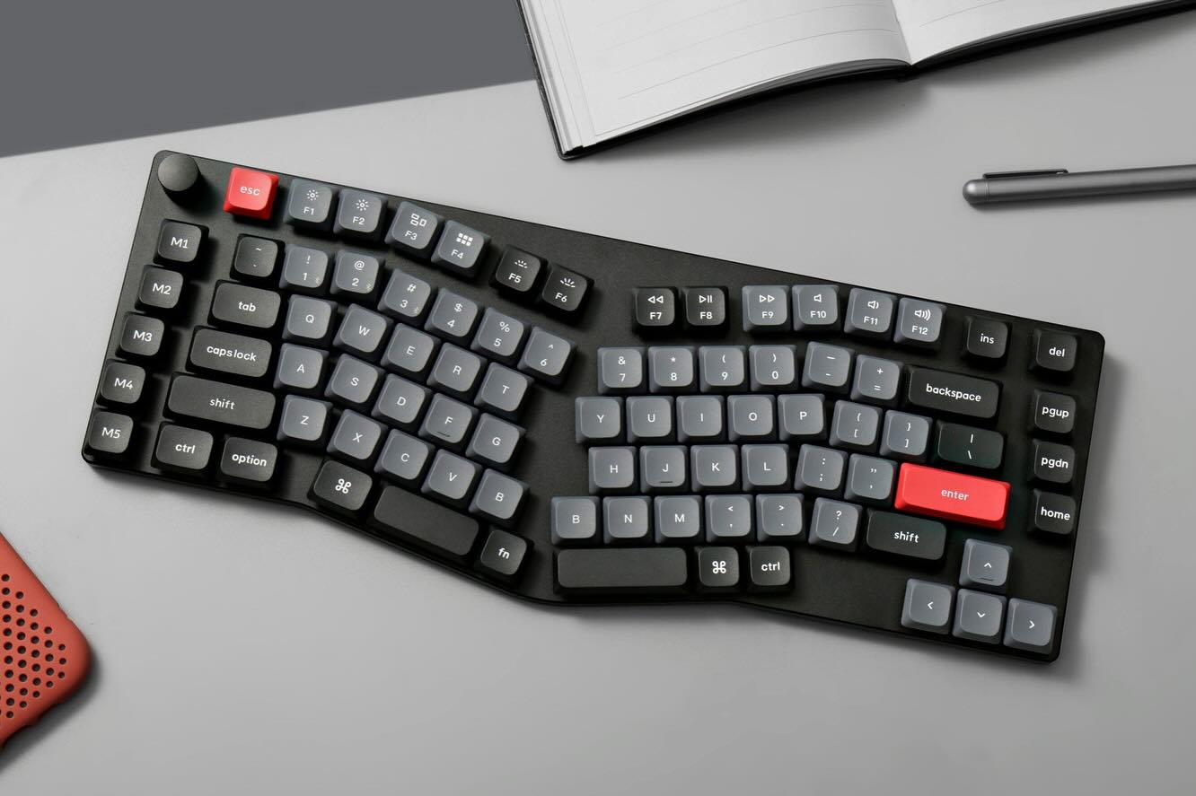 Keychron K15 Proは、75% AliceレイアウトのロープロファイルQMK/VIA 