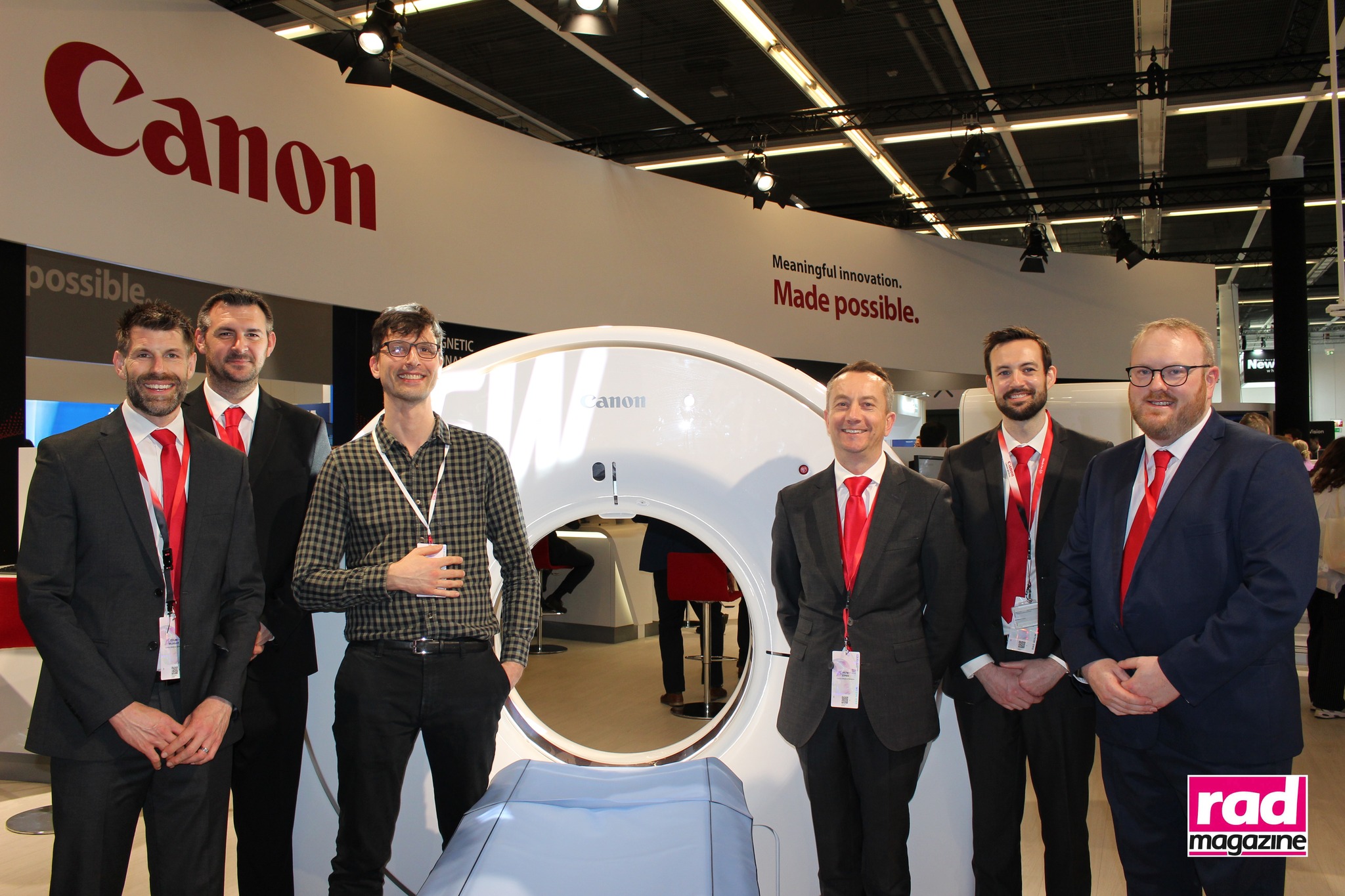 RAD - At #ECR2024 Dr Tim Wood (third left) from Hull University ...