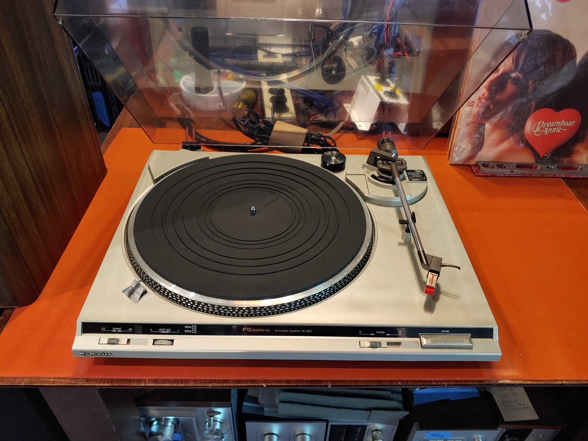 Vintage Technics SL-BD1 Manual Turntable. Belt Drive Classic