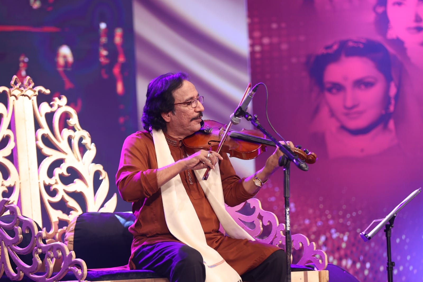 Ustad Raees Ahmed
