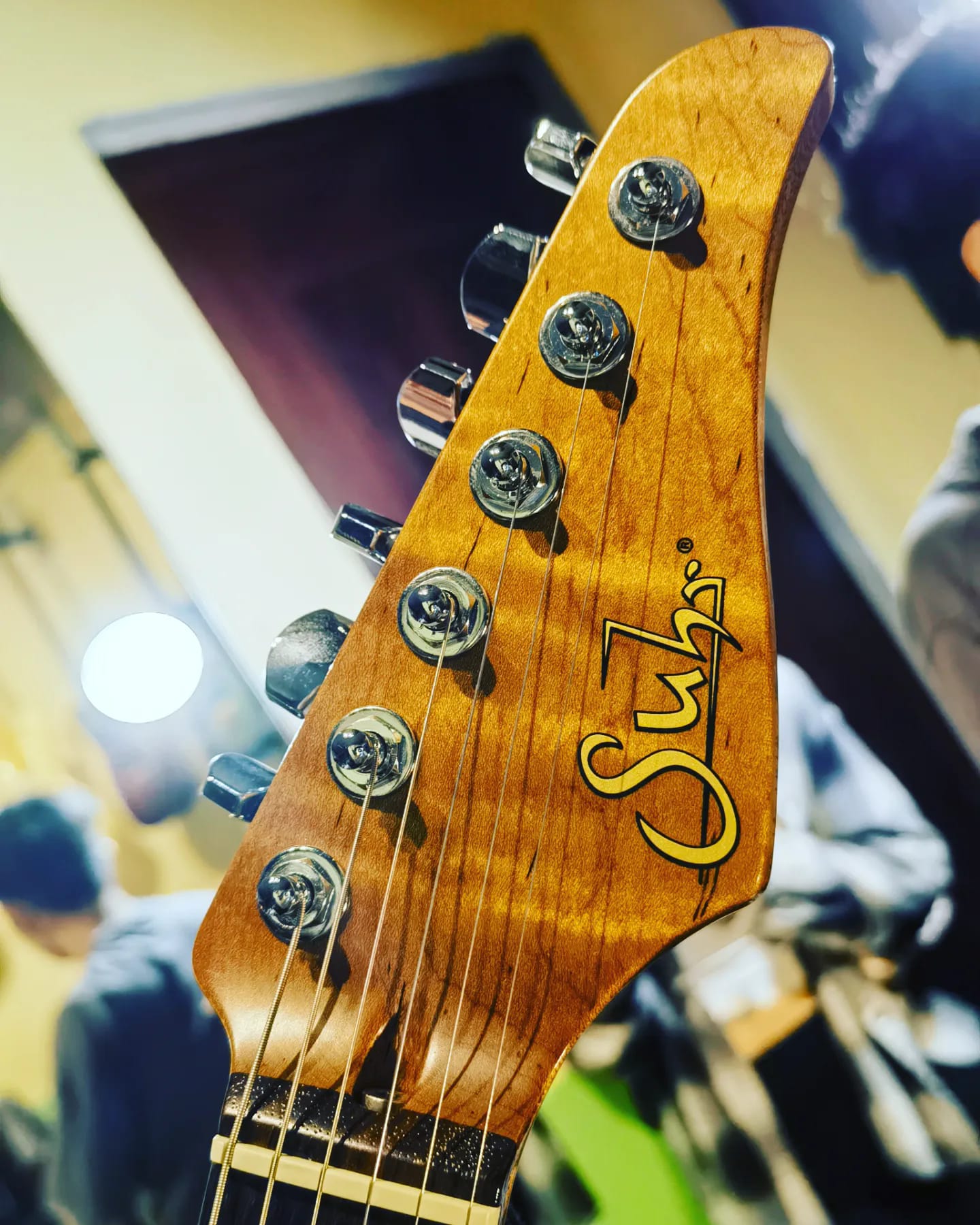 2023 Suhr JE Line Limited Classic S Antique Roasted Flame Maple In