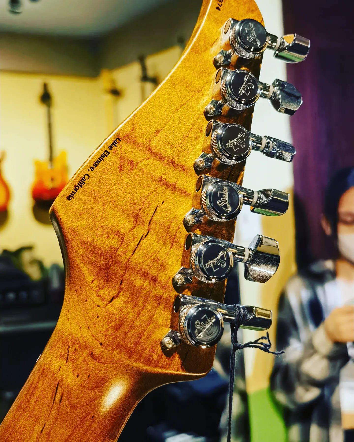 2023 Suhr JE Line Limited Classic S Antique Roasted Flame Maple In