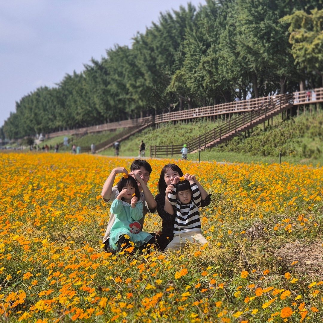 🌶️ 아삭함이 살아있는 꽈리고추 무침 여름철 입맛 없을 때 이만한 반찬이 없죠? 물 만 밥에 툭 올려 먹으면 밥 한 그릇 ...