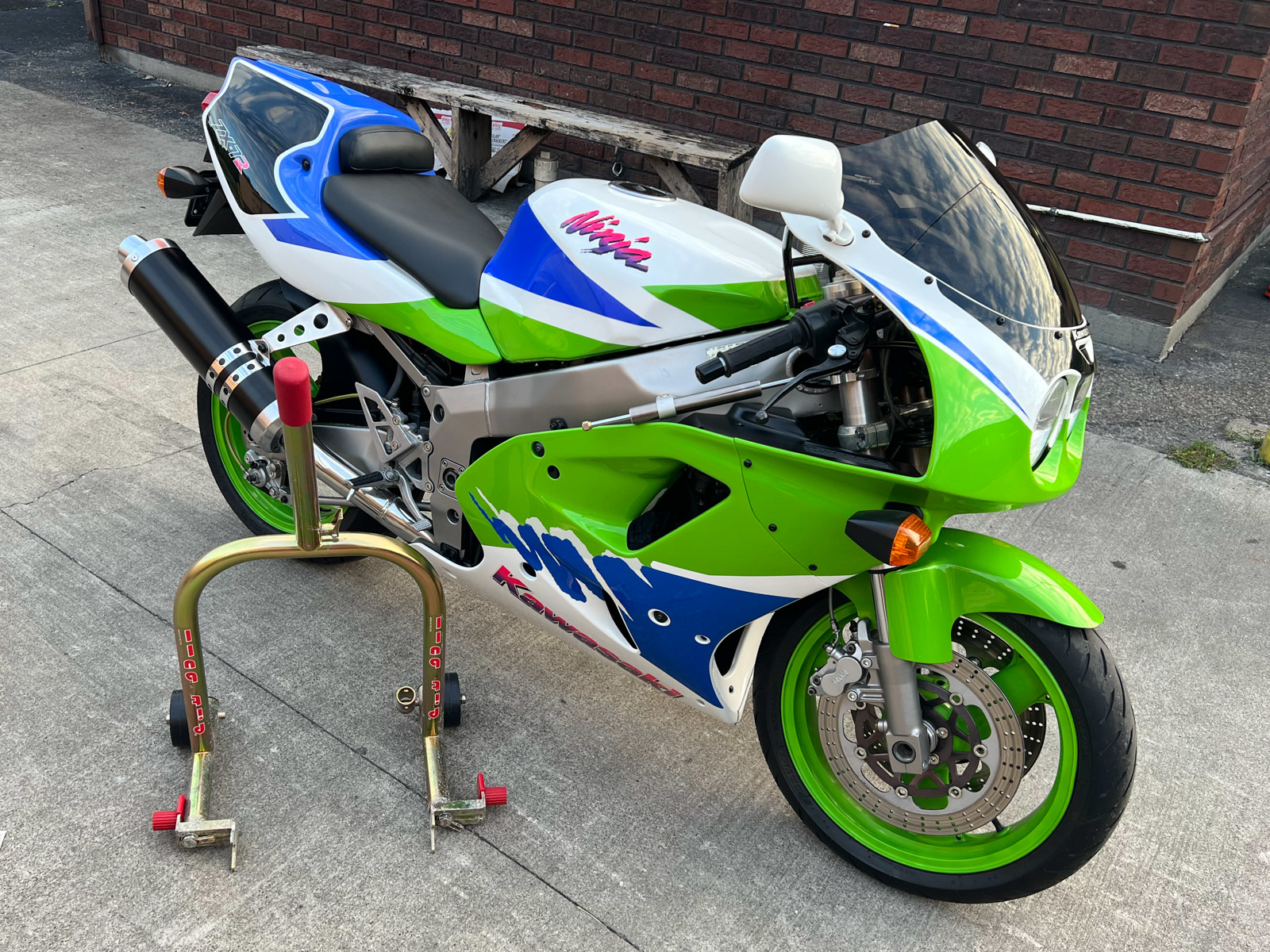 ad: Kawasaki Zx7r P1 1996 - Wilkomoto Classics 07525 186731 Full