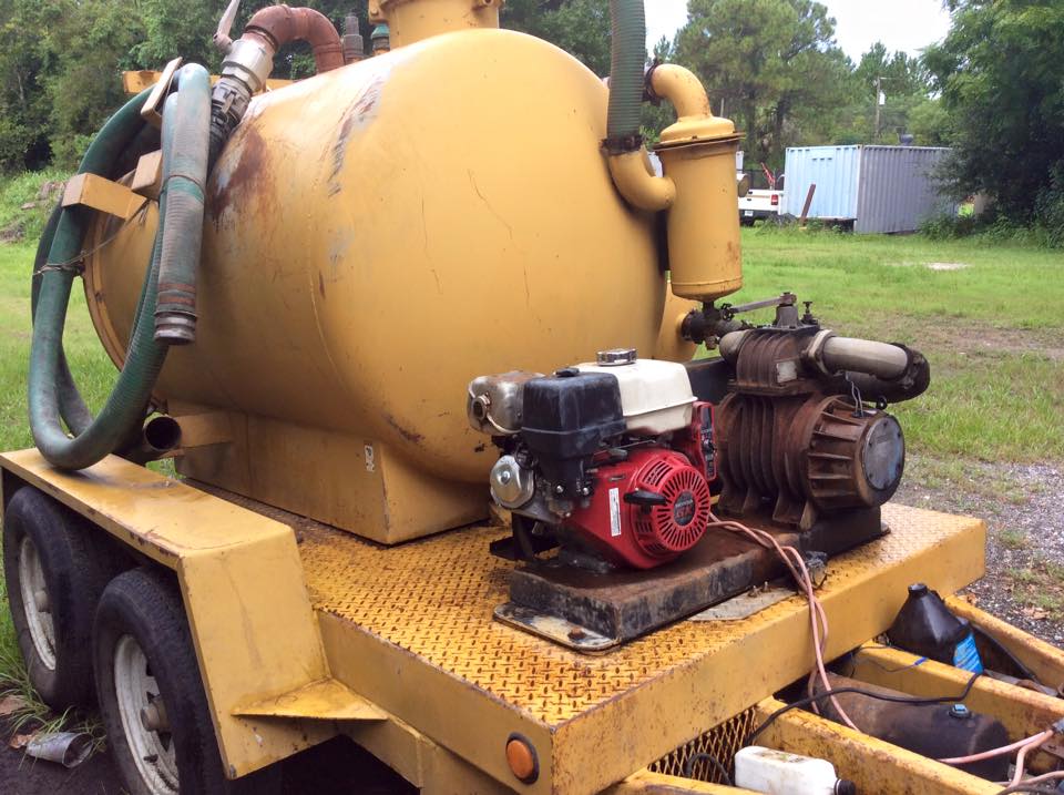500 gallon Vactron. New Honda has... - Dig and Rig Equipment | Facebook