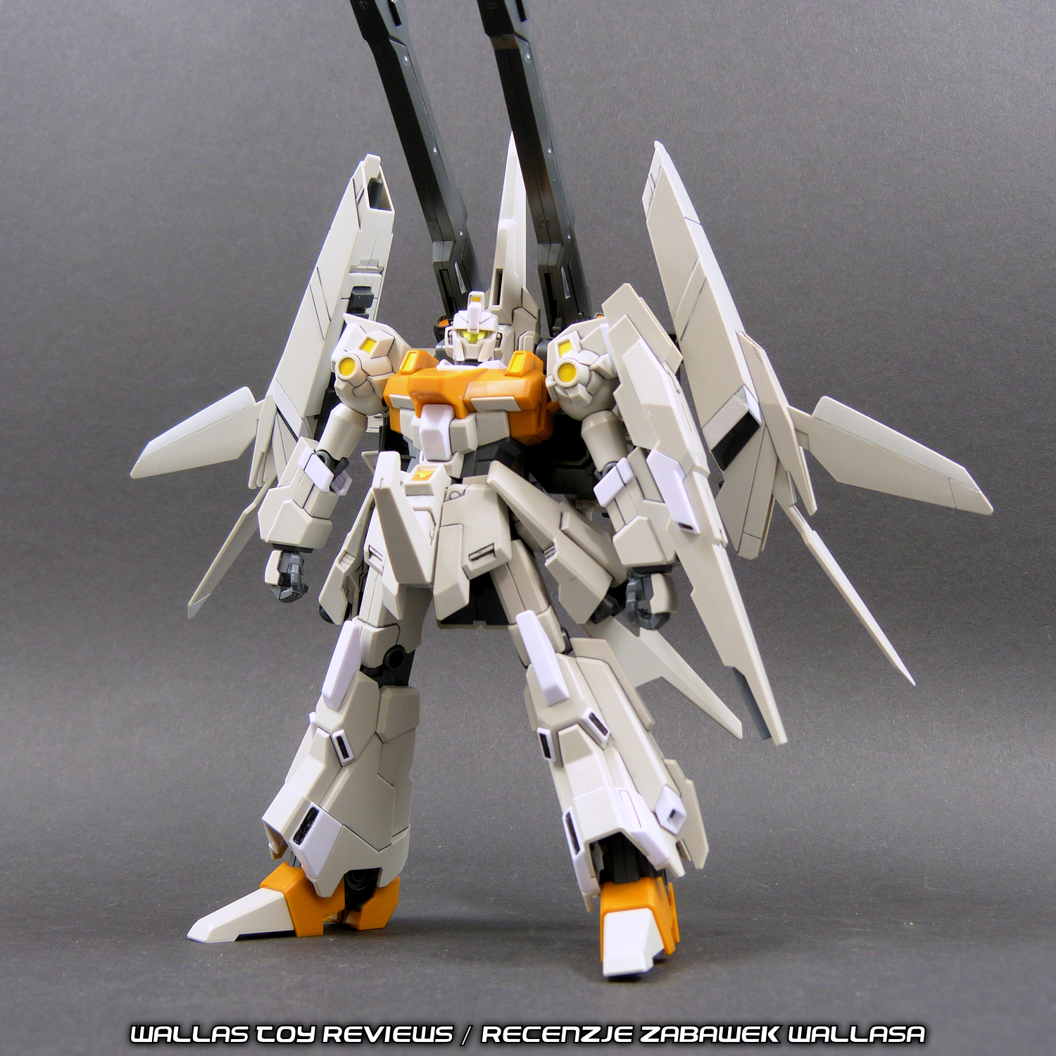 Finally finished my HG RGZ-95-c REZEL (commander type)!
